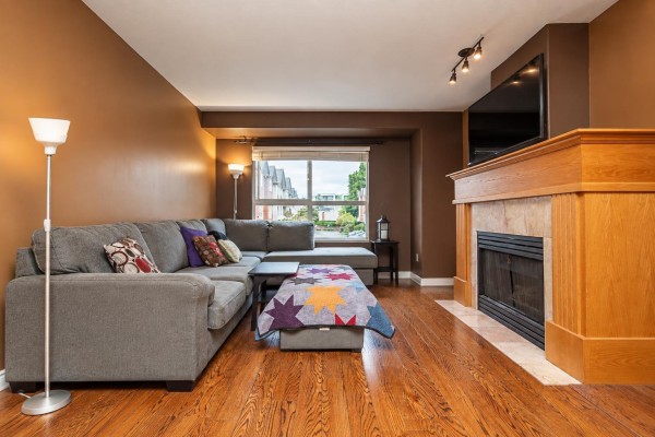 Eating area - 40 9470 Hazel Street, Chilliwack Proper East, Chilliwack, BC V2P5N1 Photo 4