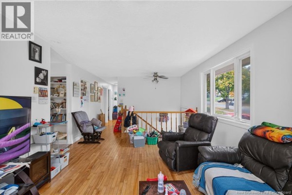 Kitchen - 40 Ayres Street, Fredericton, NB E3B5K7 Photo 5