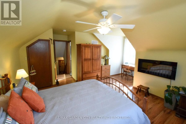 40 Belair Drive, St  Catharines, ON, photo 3