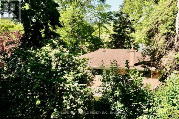 Primary Bedroom - 40 Brahms Avenue, Toronto, ON M2H1H4 Photo 4