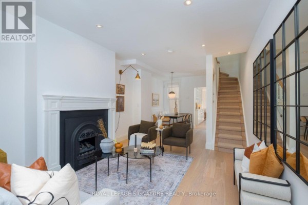 Bedroom 2 - 40 Bright Street, Toronto, ON M5A3H4 Photo 2