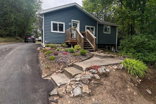 Kitchen - 40 Cleak Avenue N, Bancroft, ON K0L1C0 Photo 2