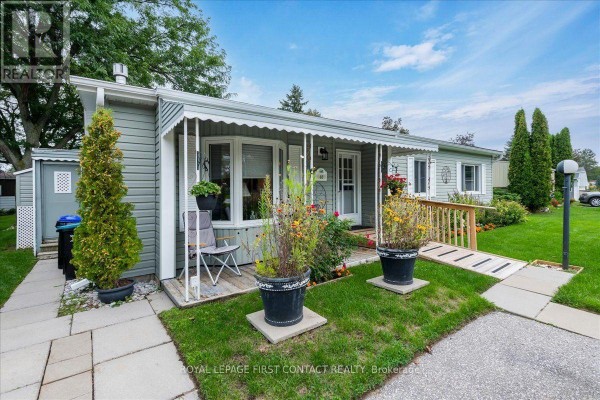 40 Corner Brook Trail, Innisfil, ON, photo 2
