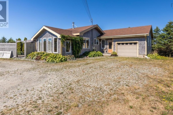 Dining room - 40 Country Lane, Lower West Pubnico, NS B0W2C0 Photo 5