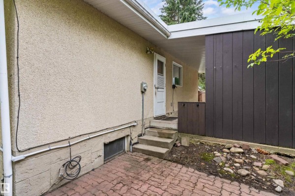 Primary Bedroom - 40 Curlew Cr, Sherwood Park, AB T8A0H4 Photo 4