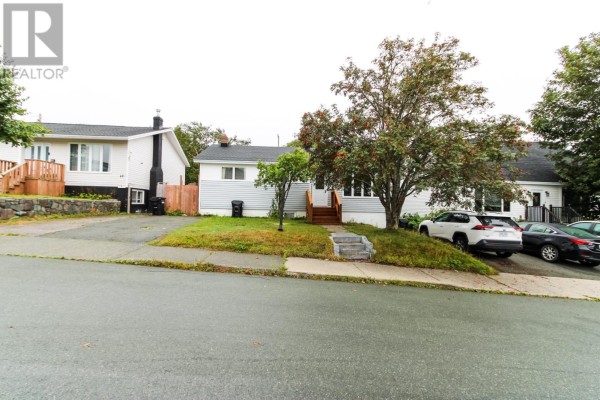 40 Diana Road, St  John S, NL, photo 3