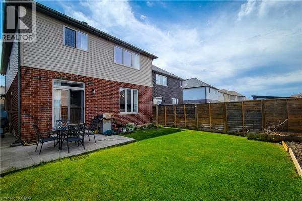 4pc Bathroom - 40 Fairgrounds Drive, Binbrook, ON L0R1C0 Photo 5