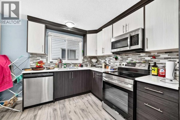 Bedroom - 40 Faldale Close Ne, Calgary, AB T3J1V9 Photo 5