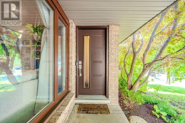 Bedroom 2 - 40 Ferman Drive, Guelph, ON N1H7E1 Photo 5