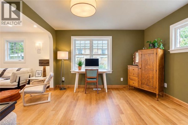 Recreation room - 40 Forest Road, Cambridge, ON N1S3B2 Photo 5