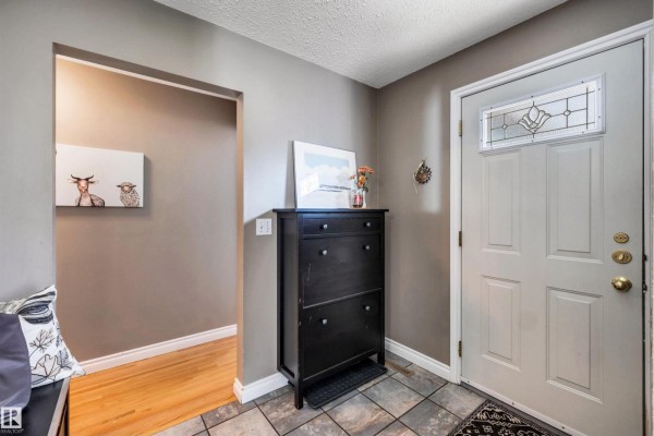 Primary Bedroom - 40 Glenhaven Cr, St  Albert, AB T8N1A5 Photo 5