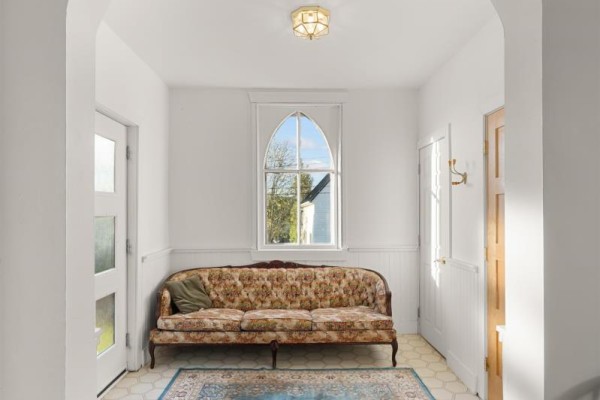Bath (# pieces 1-6) - 40 Grafton Street, Breadalbane, PE C0A1N0 Photo 5