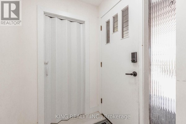 Dining room - 40 Granton Street, Hamilton, ON L8S3C2 Photo 5