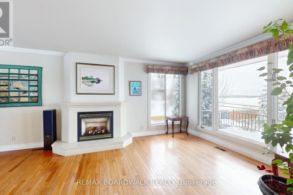 Eating area - 40 Jessie Street, Brockville, ON K6V3M8 Photo 4