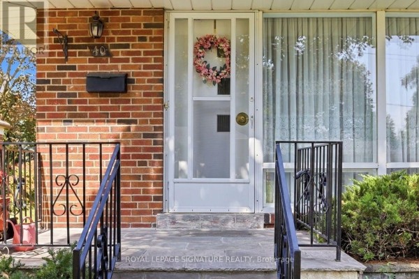 40 Kirk Bradden Road E, Toronto, ON, photo 3