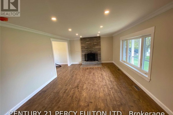 Kitchen - 40 Macnaughton Drive, Innisfil, ON L0L1R0 Photo 3