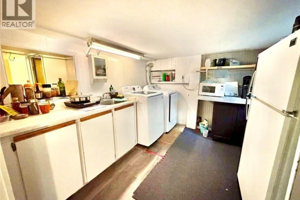 Family room - 40 Mcdougall Avenue, Moncton, NB E1C6A9 Photo 3