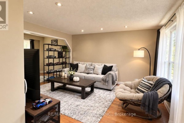 40 Morado Court, Brampton, ON, photo 3