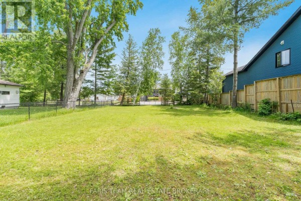 40 Nancy Street, Wasaga Beach, ON L9Z2K4 Photo 5