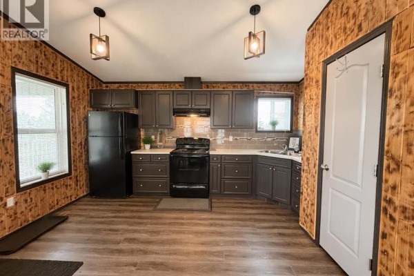 3pc Bathroom - #40 Peace River Avenue, Joussard, AB T0G1J0 Photo 3