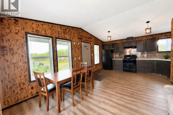 #40 Peace River Avenue, Joussard, AB T0G1J0 Photo 5