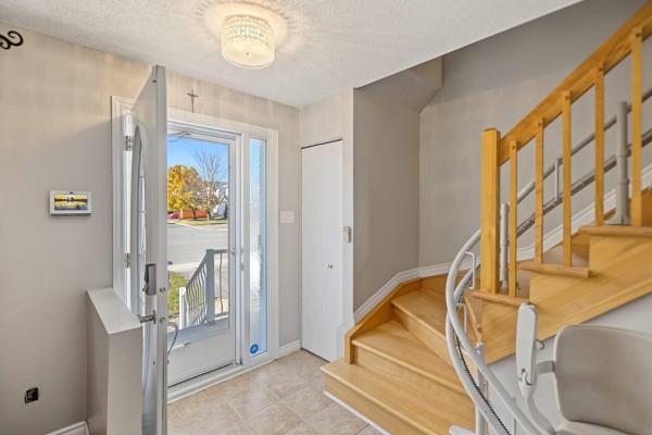 Primary Bedroom - 40 Rue De St-Émilion, Gatineau, QC J8R2R2 Photo 5