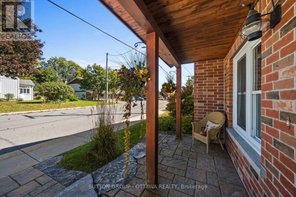 40 Sabourin Street, North Stormont, ON K0C1W0 Photo 3