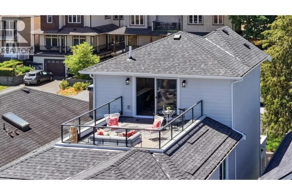 40 Sea Avenue, Burnaby, BC V5B3W6 Photo 5