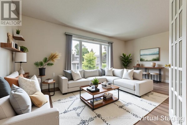 Living room - 40 Stonehill Boulevard, East Gwillimbury, ON L9N1E3 Photo 5