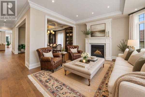 Playroom - 40 Sultana Avenue, Toronto, ON M6A1T1 Photo 5