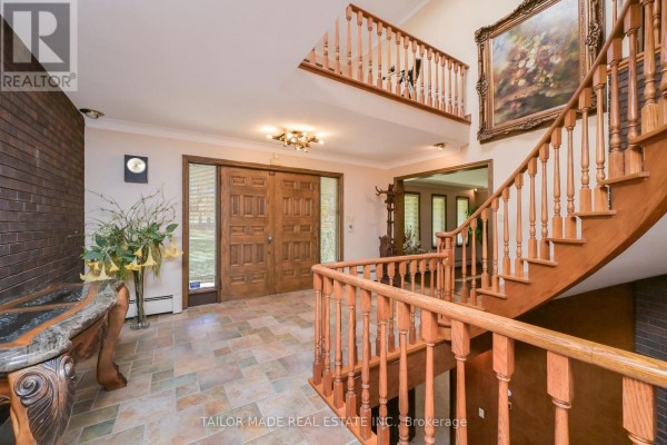 Den - 40 Walton Drive, Caledon, ON L7E0A1 Photo 5