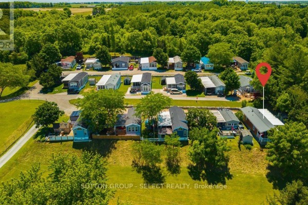 400 - 8685 Rock Glen Road, Lambton Shores, ON, photo 2