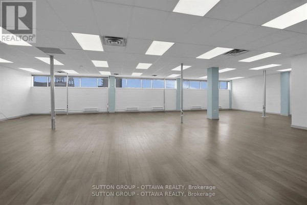 400 - 981 Wellington Street W, Ottawa, ON, photo 2