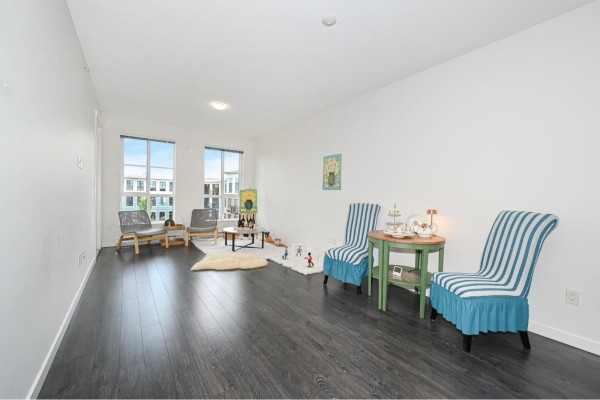 400 15138 34 Avenue, Surrey, BC V3Z0N7 Photo 5