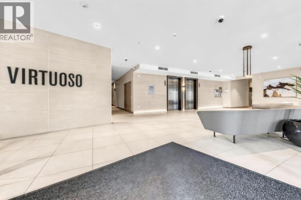 400 3581 Ross Drive, Vancouver, BC, photo 2