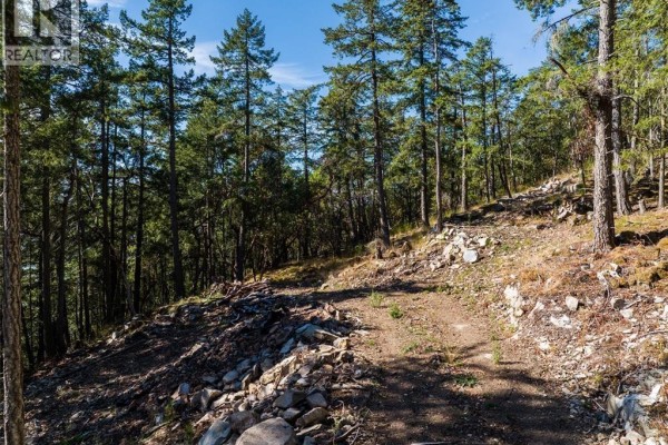 400 Baker Road, Salt Spring Island, BC V8K2N5 Photo 4