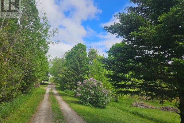 400 Buttermilk Hill Road, Drummond/north Elmsley, ON K7H3C3 Photo 2