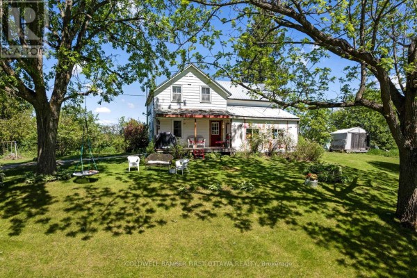 400 Buttermilk Hill Road, Drummond/north Elmsley, ON K7H3C3 Photo 4