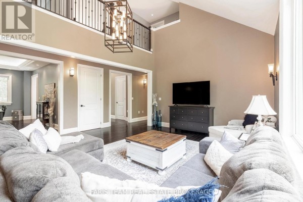 400 Lloyd's Lane, King, ON, photo 3