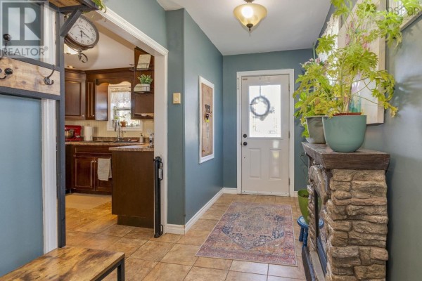 Dining room - 400 Pictou Road, Bible Hill, NS B2N2T7 Photo 3
