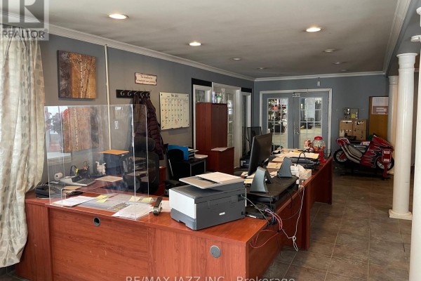 400 Taunton Road E, Oshawa, ON, photo 3