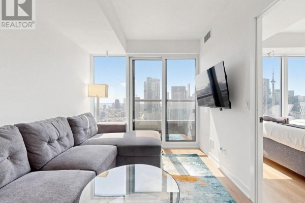 4001 - 319 Jarvis Street, Toronto, ON M5B2C2 Photo 2