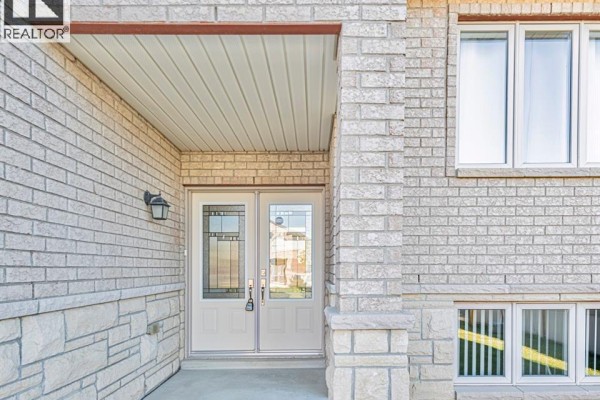 Bath (# pieces 1-6) - 4001 Cosenza Street, Windsor, ON N9G0A5 Photo 2