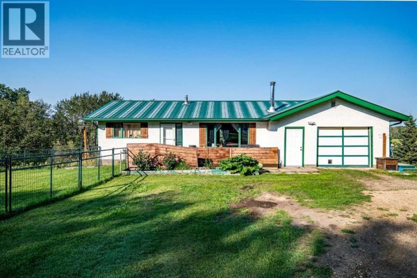 Kitchen - 40022 Range Road 31, Rural Lacombe County, AB T0M0X0 Photo 3