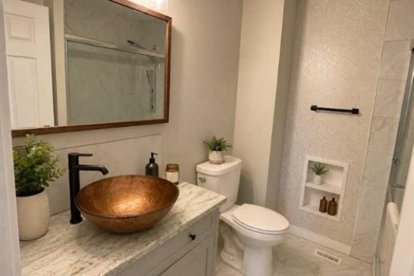 3pc Bathroom - 4004 14 Avenue Se, Calgary, AB T2A6P8 Photo 3