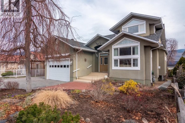 4005 Lobelia Drive, Osoyoos, BC, photo 2