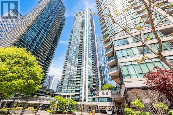 4006 - 16 Harbour Street, Toronto, ON, photo 2