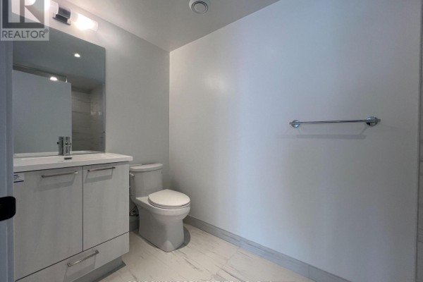Kitchen - 4006 - 195 Commerce Street, Vaughan, ON L4K0P9 Photo 3