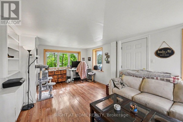 4006 Dunrobin Road, Ottawa, ON K0A3M0 Photo 5