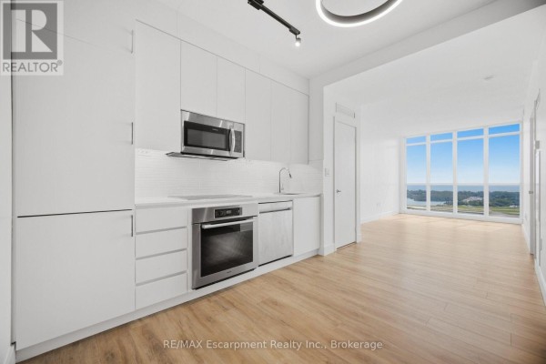 Dining room - 4008 - 15 Iceboat Terrace, Toronto, ON M5V4A5 Photo 2